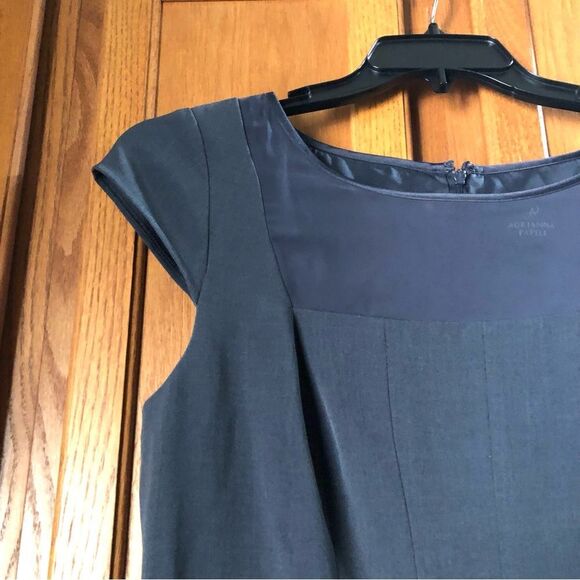 Adrianna Papell Classic Scoop Neck Cap Sleeve Sheath Dress - 12 - Picture 6 of 13